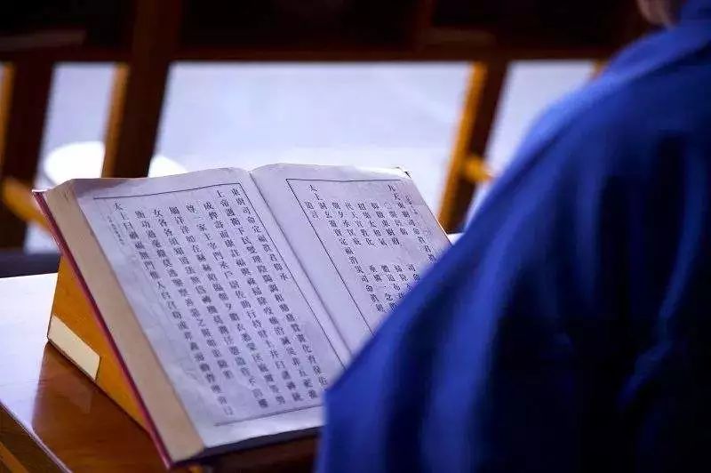 正神不附体，附体非正神！