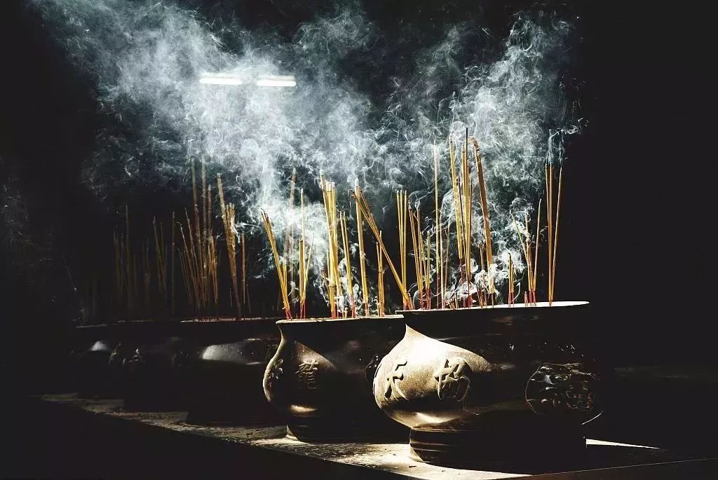 道家上几根香？上香时多点几根造成的后果你知道吗?