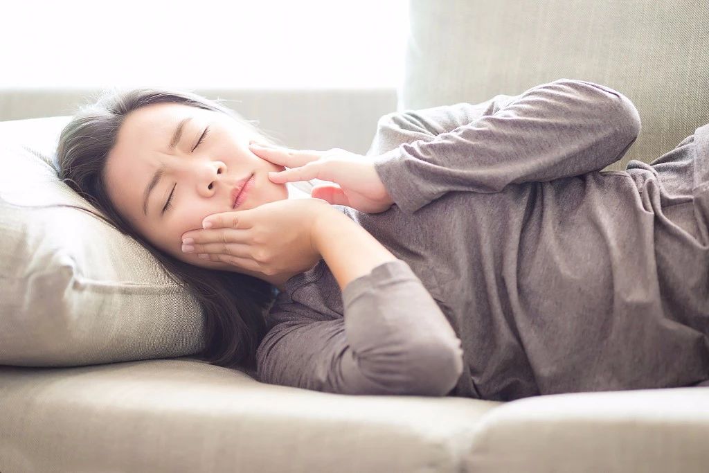 身体的十大“止痛开关”，按一按全身轻松，活力一整天