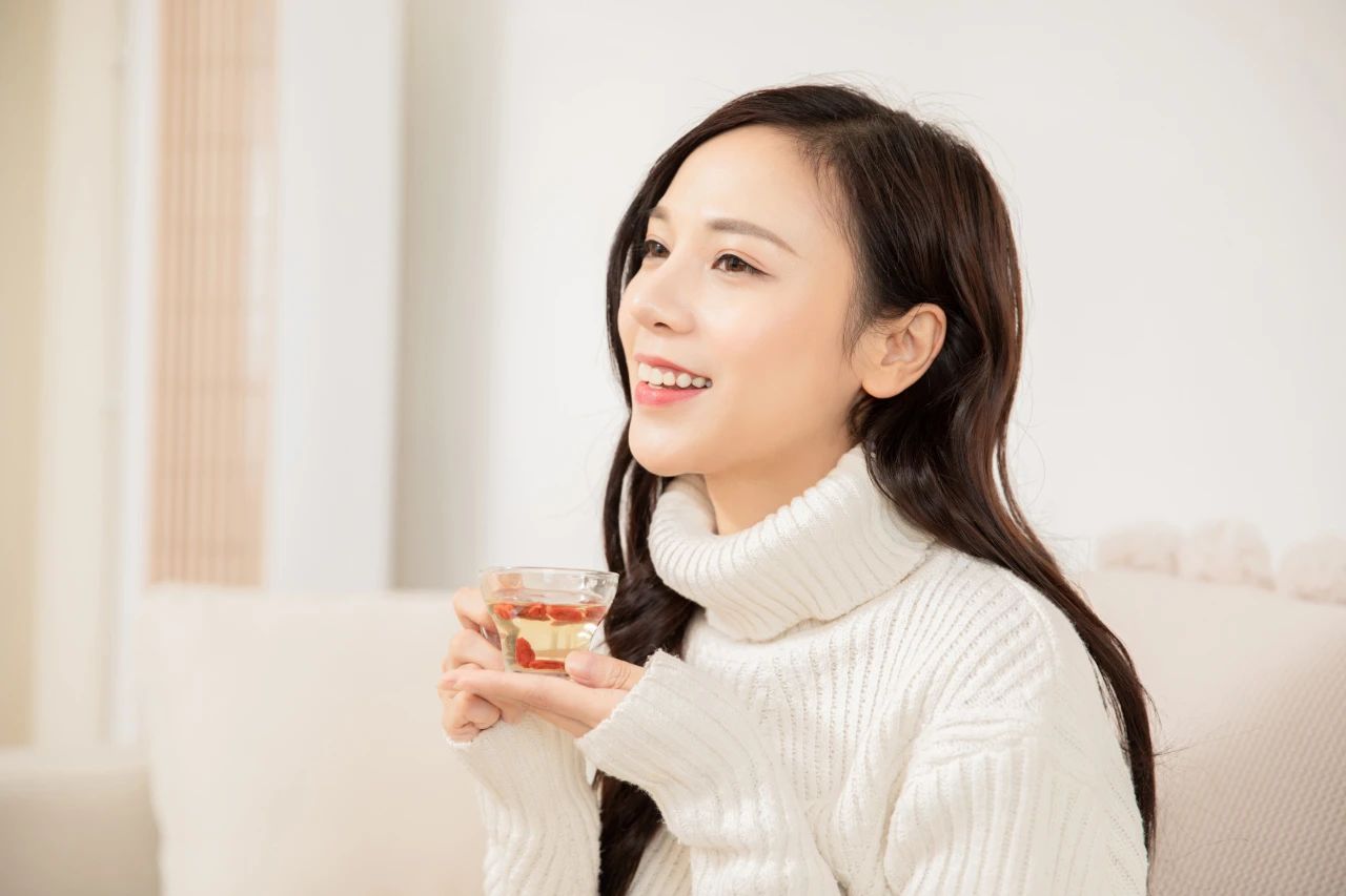 秋后养背，人活百岁！教你几招，养好腰背，阳气十足！